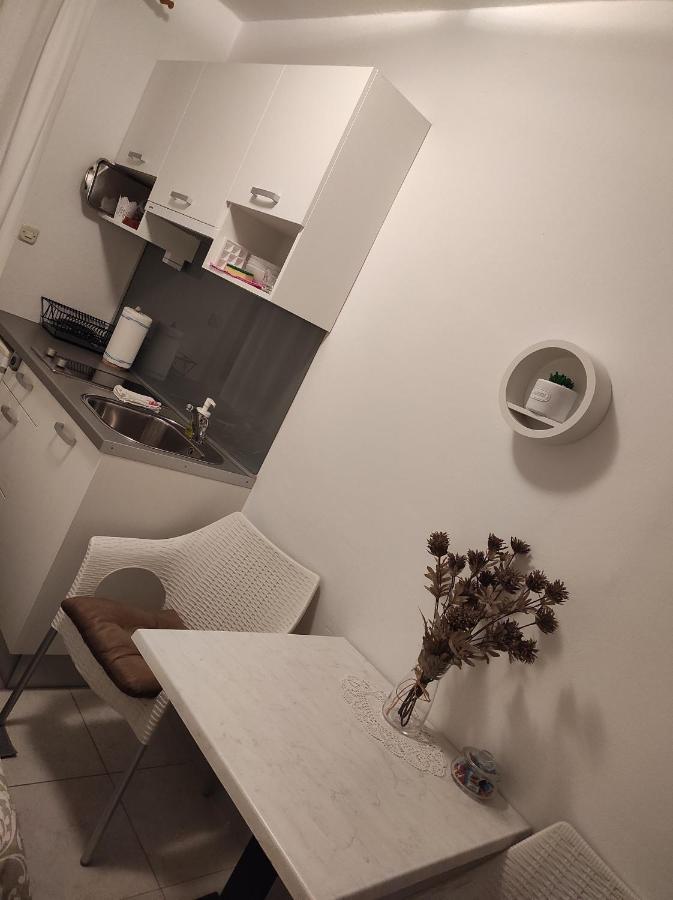 Roko Apartments بيوغْغاد نا موغو المظهر الخارجي الصورة